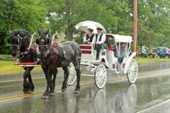 Alumni Officers in the White Carriage(Earl Silloway)