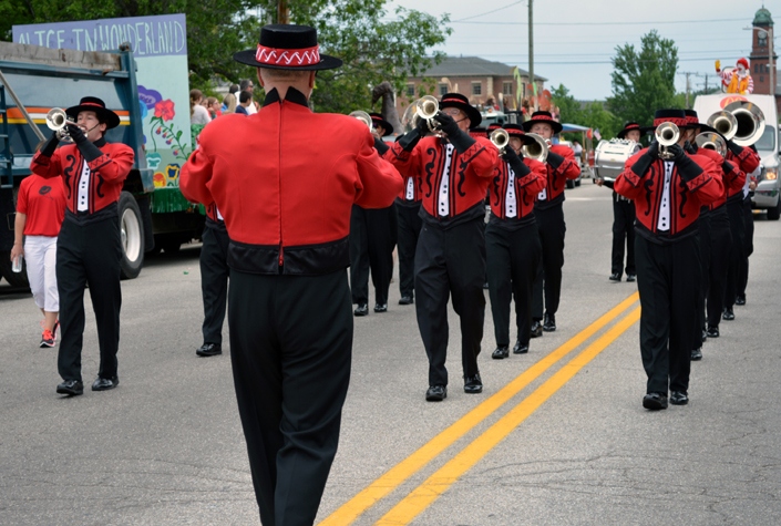 Band members perform during the 2016 Stevens Alumni parade. (1/200 sec., F7.1, automatic-no flash mode, ISO 200, 55mm).Photo: Stephen C. Fitch   June 11, 2016   10:38 AM